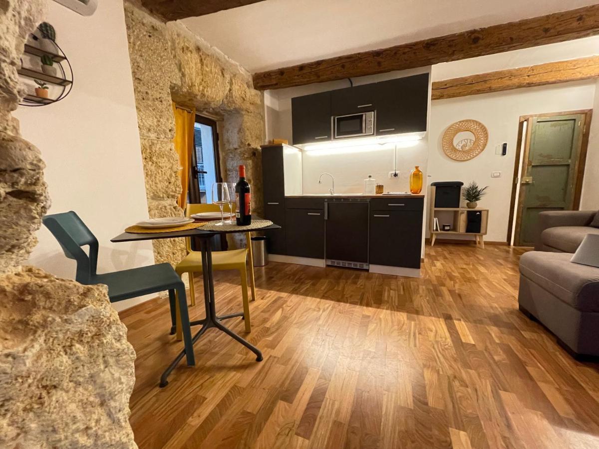 Corrieri Little Apartment Палермо Экстерьер фото
